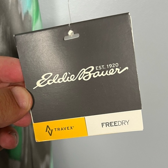 Eddie Bauer Tank Top Travex Aster Cami Sugarsnap Workout FreeDry UPF - Picture 4 of 4